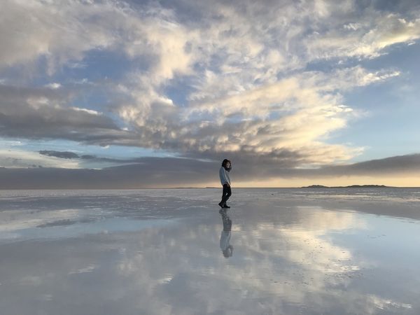 玻利維亞UYUNI│漫步在天空之鏡！行前建議、旅行社資訊